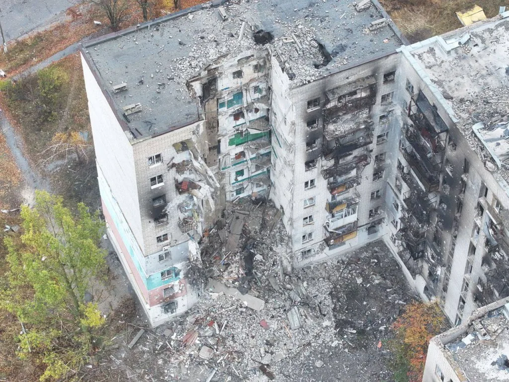 В Купянске нанесен удар по гражданскому дому, Киев уже обвинил Россию