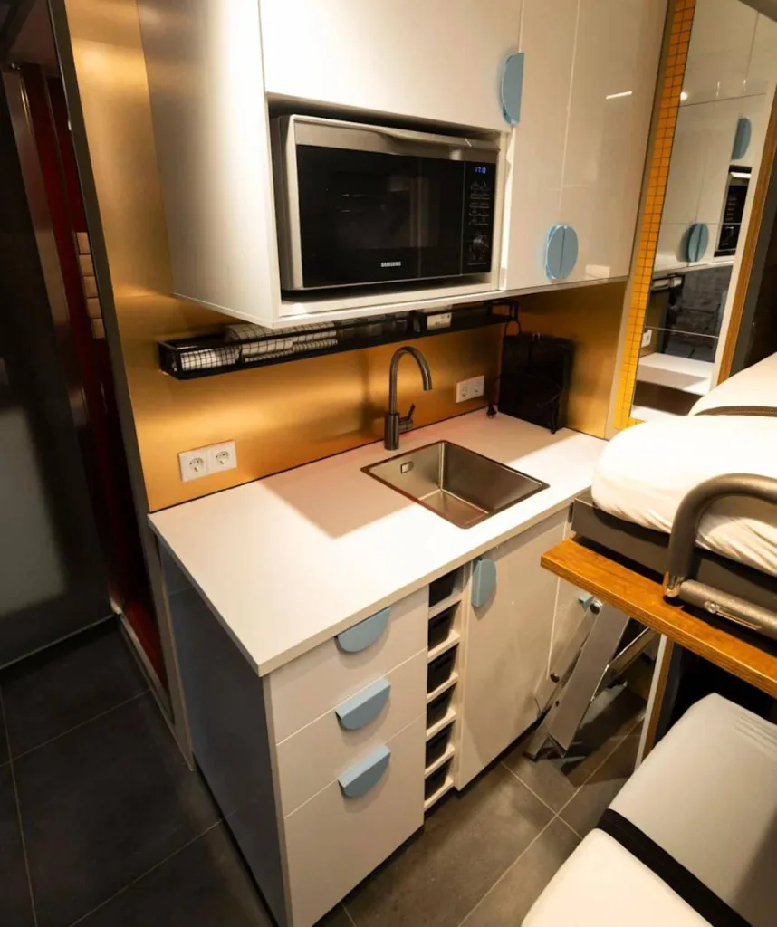 В Германии появился первый "домашний бункер", который можно купить в магазине