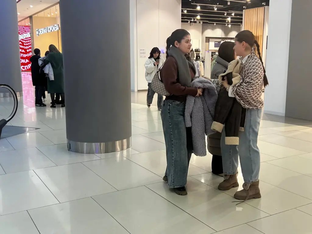 Держитесь от людей подальше, которые просят у вас эти 7 вещей — они истощают вашу душу