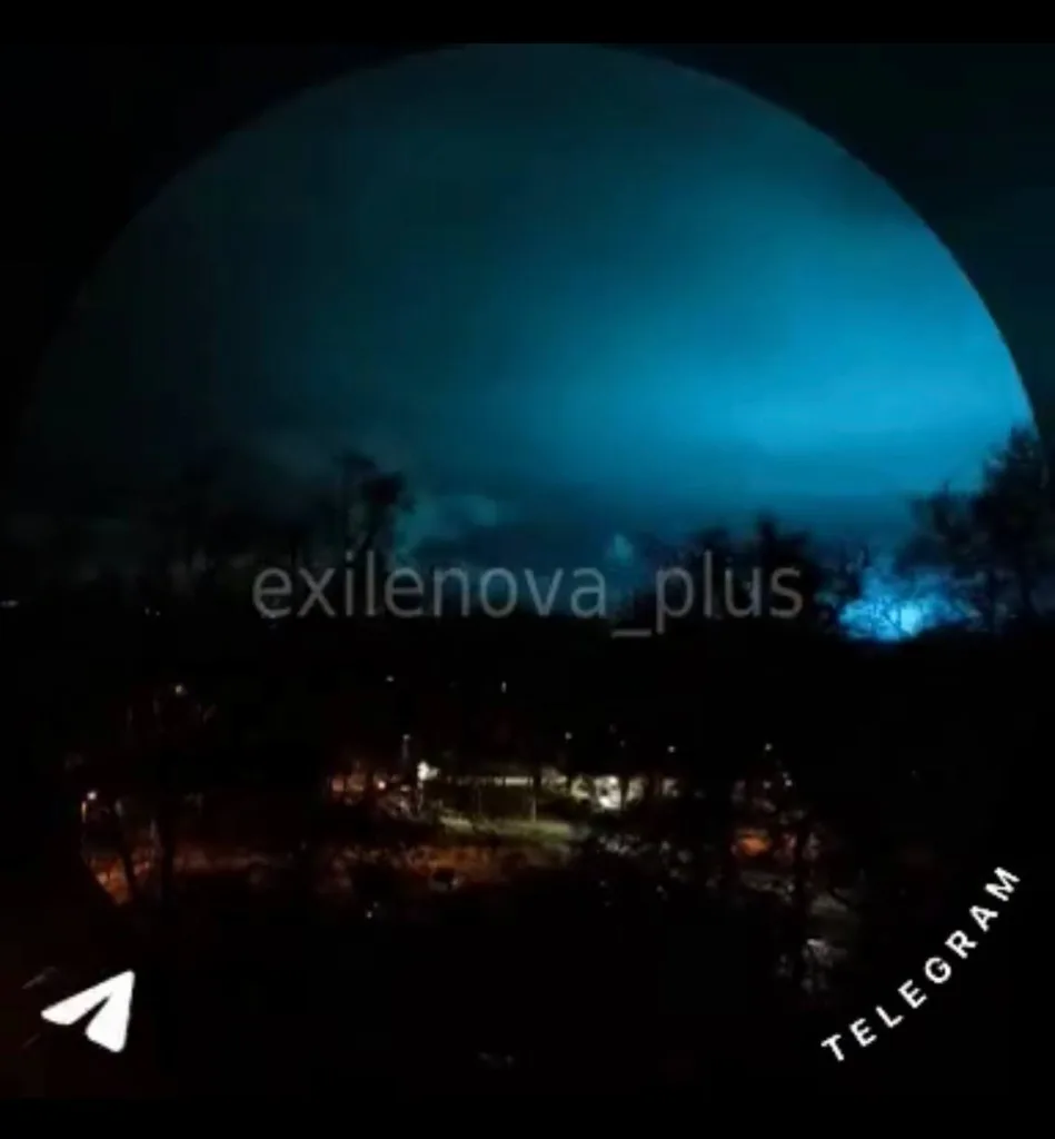 Украинские дроны-камикадзе атаковали подстанцию 330 кВ в Железногорске Курской области и подстанцию 220 кВ в Алчевске ЛНР