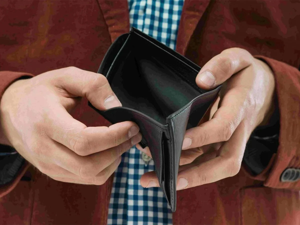 Россияне начали экономить на продуктах питания в условиях охлаждения экономики ЦБ0