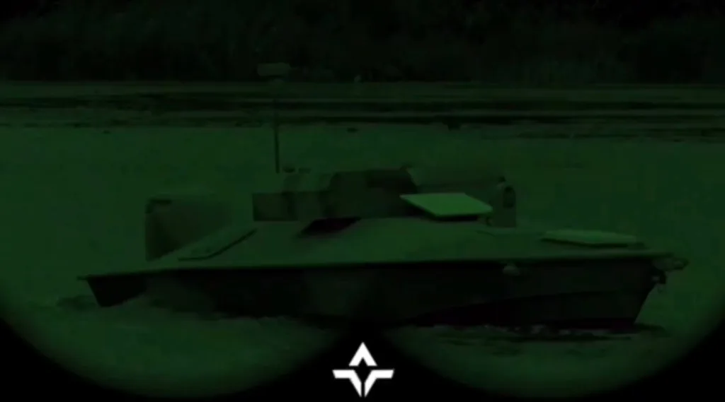 В The Times опубликована статья об операции «Черноморского легиона» из состава спецподразделения «Феррата» ГУР, позволяющая оценить тактику применения БЭК семейства «Катран» и проделывания коридоров для БЭК семейства «Magura»