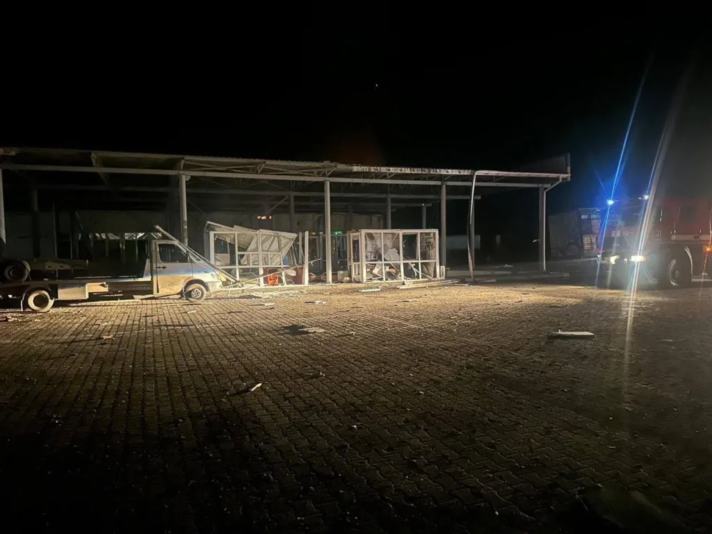 ВС РФ ночью нанесли удары по объектам в двух областях Украины