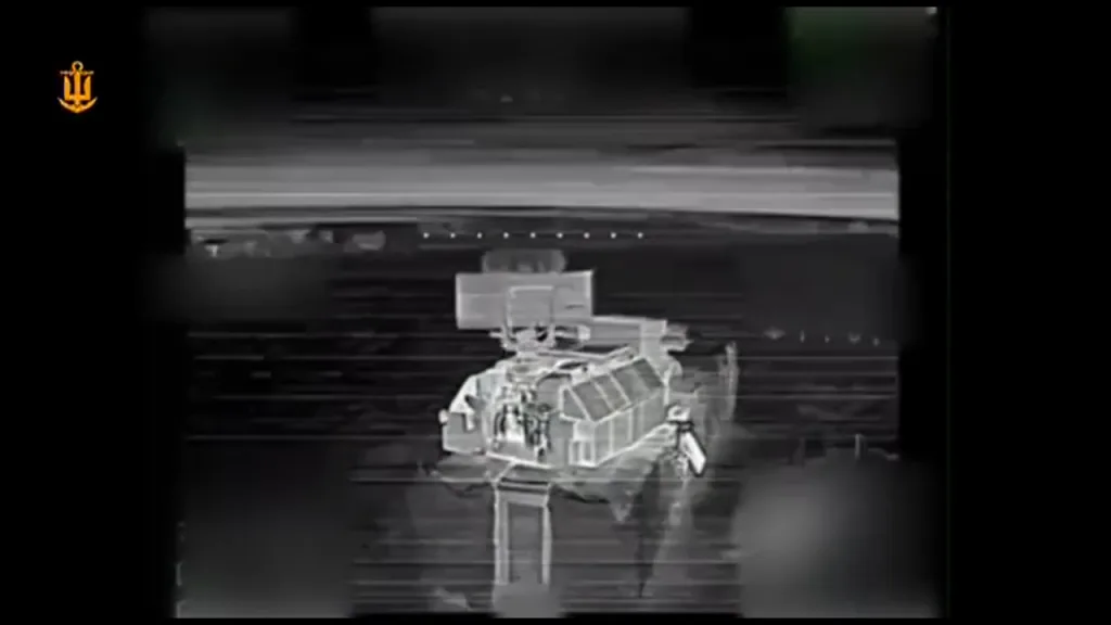 Удары украинских FPV-дронов по арктическому ЗРК «Тор-М2ДТ» и макету ЗРПК «Панцирь-С1», а также последующие удары дронов FP-2 по защитным ангарам и диспетчерской вышке на авиабазе Бельбек в Крыму