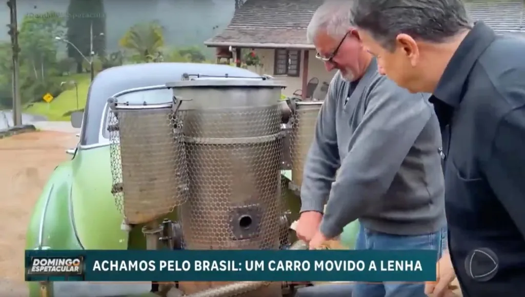 В Бразилии почти полвека ездит автомобиль на дровах