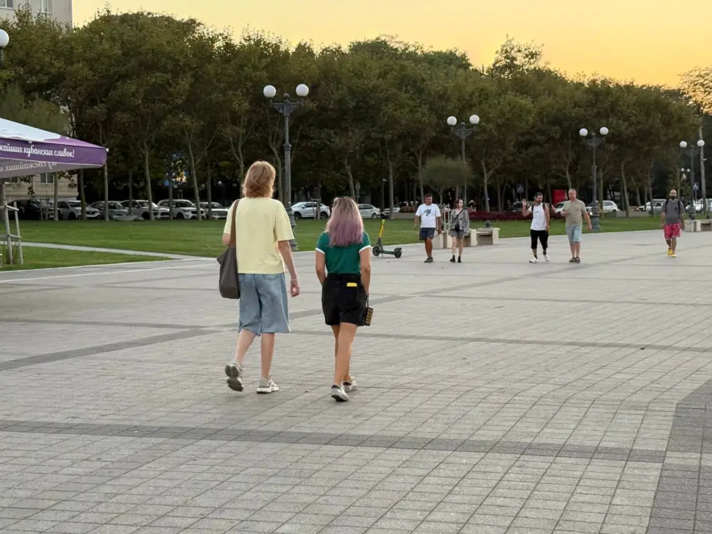 Причины, по которым не следует обращаться за поддержкой к друзьям: учение Омара Хайяма остается значимым даже спустя тысячу лет