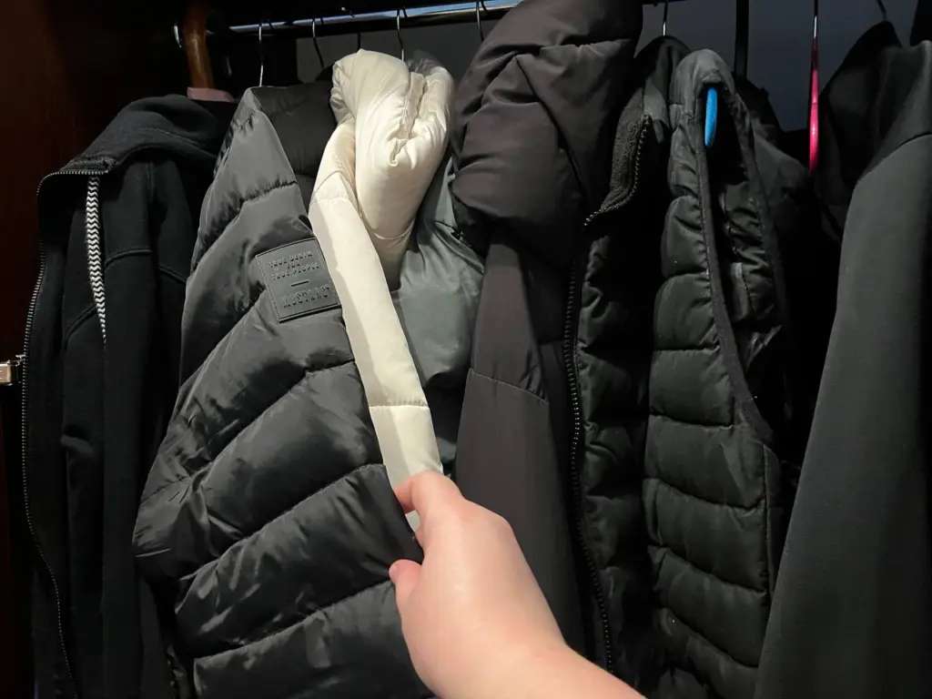 Достаю пуховик из машинки как новый: как я стираю зимние куртки дома без страха и навсегда забыла о химчистке