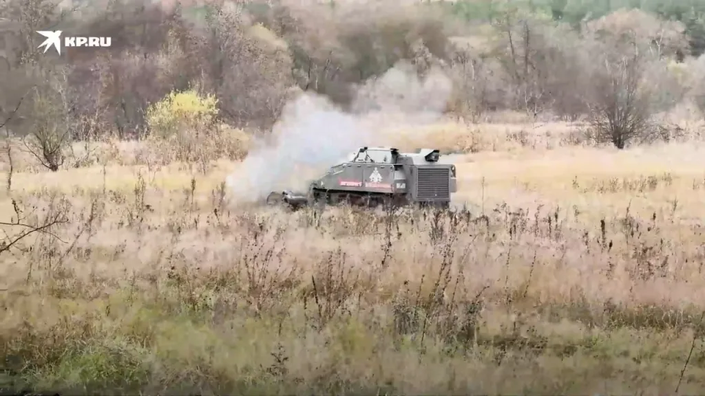 Видео с саперами армии КНДР, принимающими участие в разминировании приграничья Курской области, в ходе чего применяются роботы «Уран-6» и «Сталкер-ИВ»