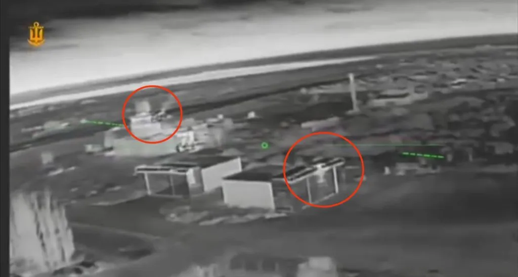 Комплексная атака врага на аэродромы Крыма