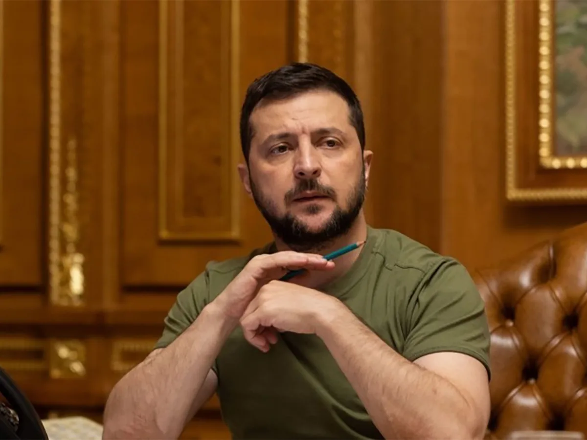 «Никто не заставляет их умирать»: Зеленский ошарашил заявлением о Покровске0