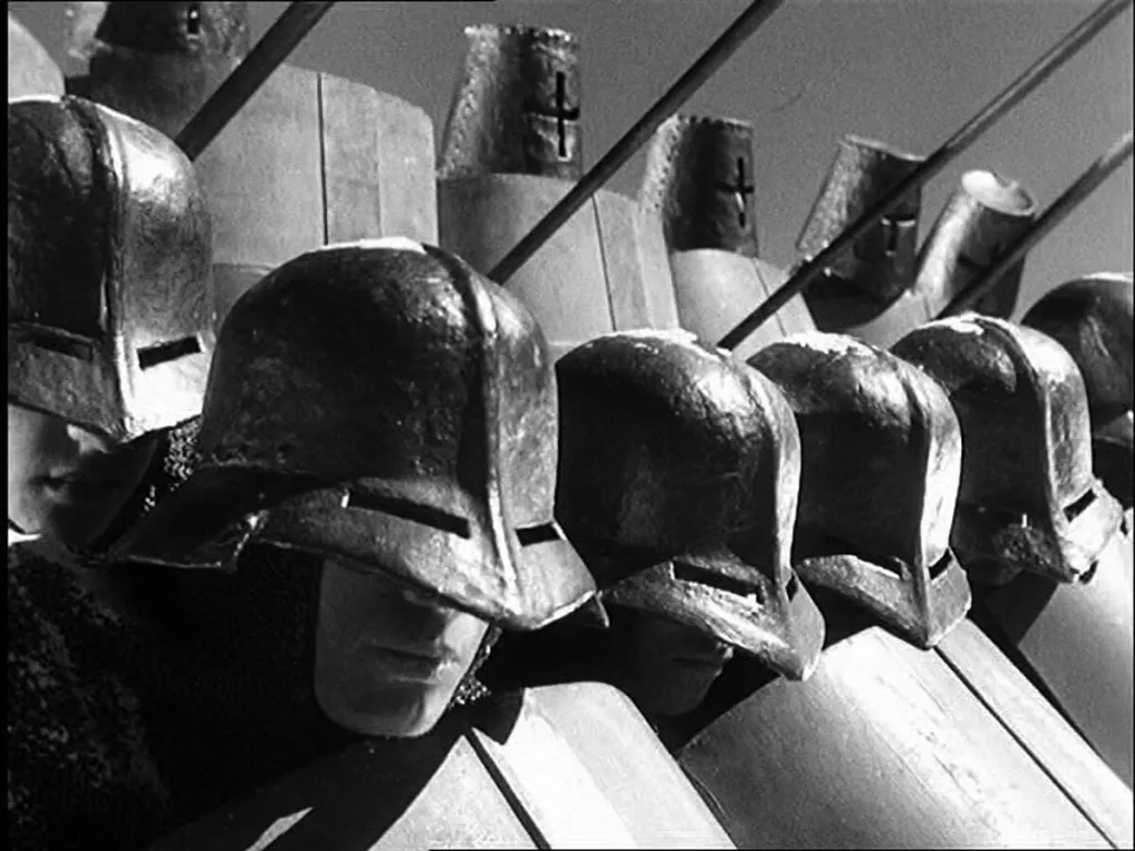 Ледовое побоище: о чём не пишут в учебниках. Почему археологи так и не нашли ни одного рыцаря