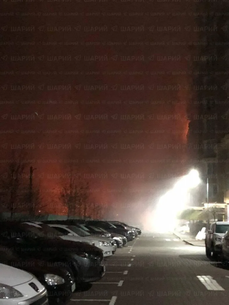 Продолжается атака на Киев, как сообщают основной целью стали Киевские ТЭЦ-5, ТЭЦ-6 которые считаются крупнейшими в украинской столице