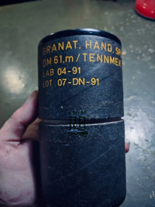 Трофеи, оставленные брошенными ВСУшниками в Красноармейске (Покровске)