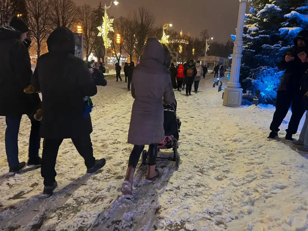 Новогодние праздники 2025-2026 претерпели изменения в связи с обстоятельствами в стране: как теперь будем проводить время – обновленный график