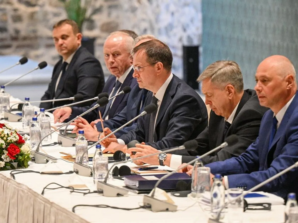 «Они очень хорошо знают прошлое каждого из нас»: в Киеве нашли причину срыва мирных переговоров с РФ0