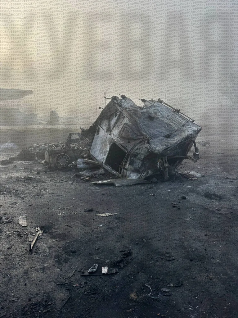 Результат прилета "Гераней" по стоянке грузовиков с топливом и зерном в Измаильском районе Одесской области