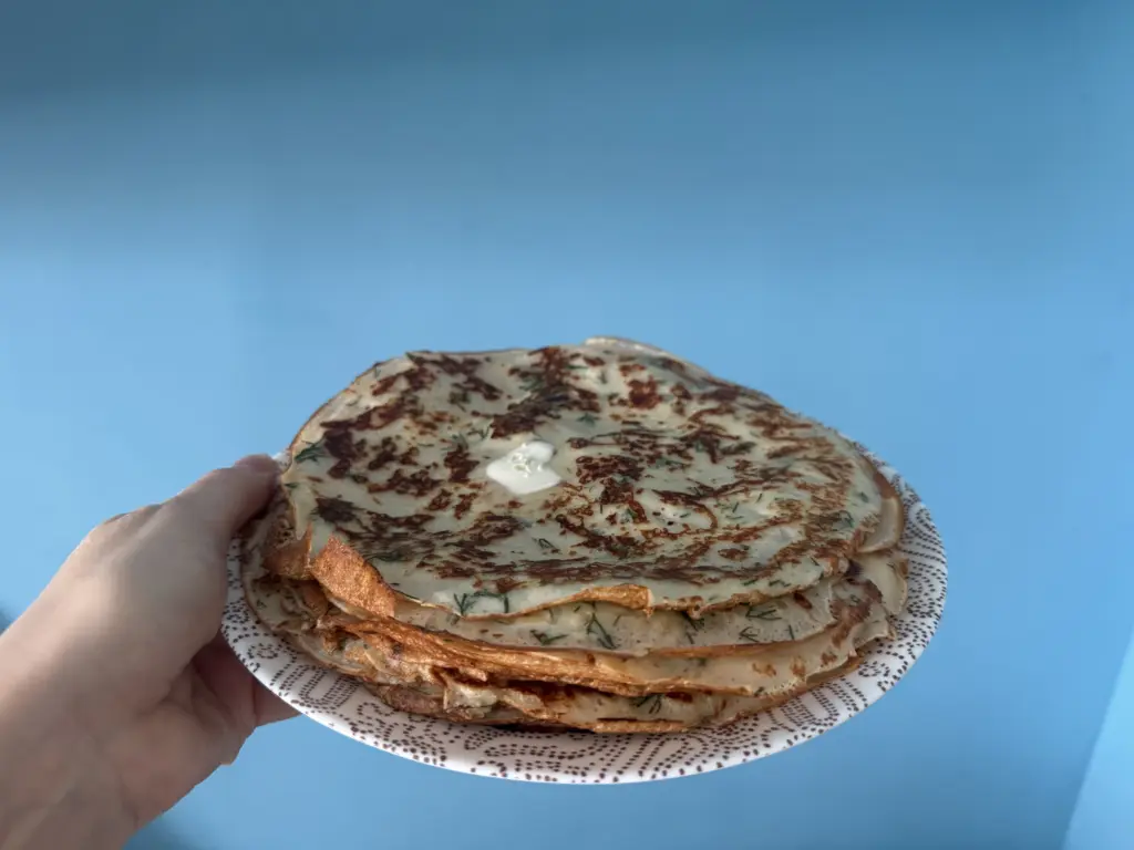 Научила всех подруг готовить такую вкуснятину — шведские блины: подружки верещали от восторга