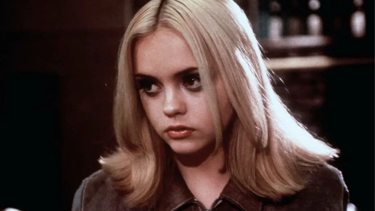 Киношедевры 1998 года какие фильмы стали легендами0