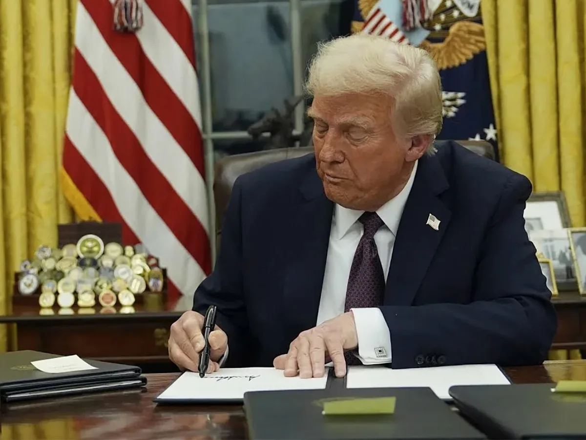 NYT: на переговорах в Женеве изменили мирный план Трампа из 28 пунктов по Украине0