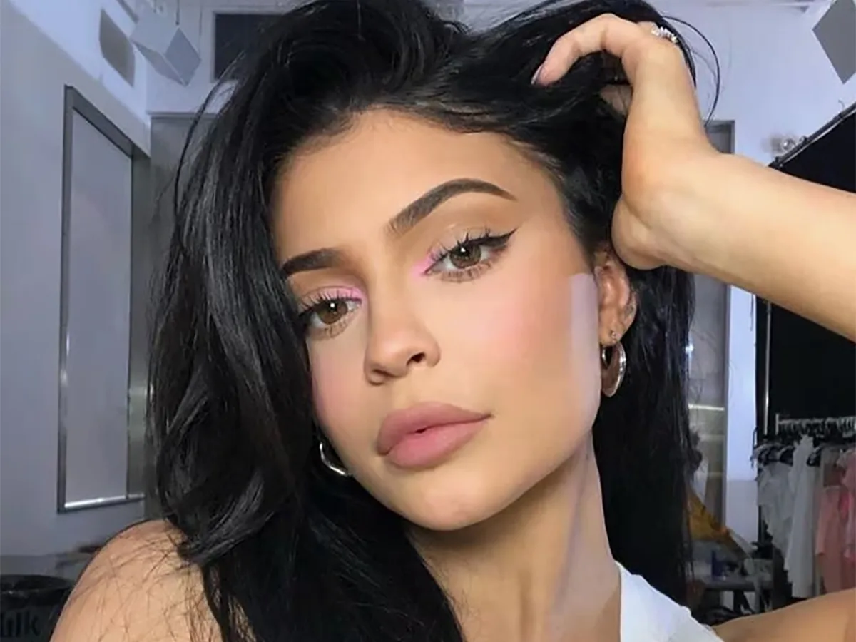 Кайли Дженнер снялась без трусов после расставания с Тимоти Шаламе0