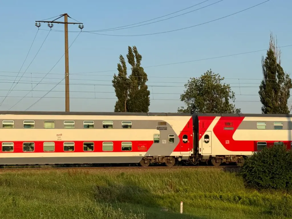 В купе больше точно не пустят: новые ограничения на покупку билетов вводит РЖД