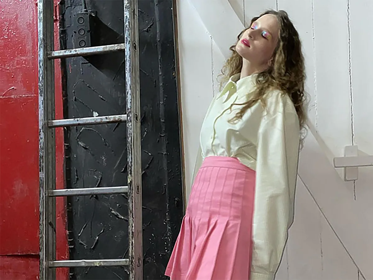 Сбежавшую из России Монеточку* госпитализировали в Риге с отеком Квинке0