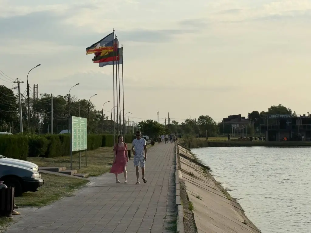 Бог поцеловал в темечко: астрологи назвали единственный знак зодиака, которого защищают ангелы