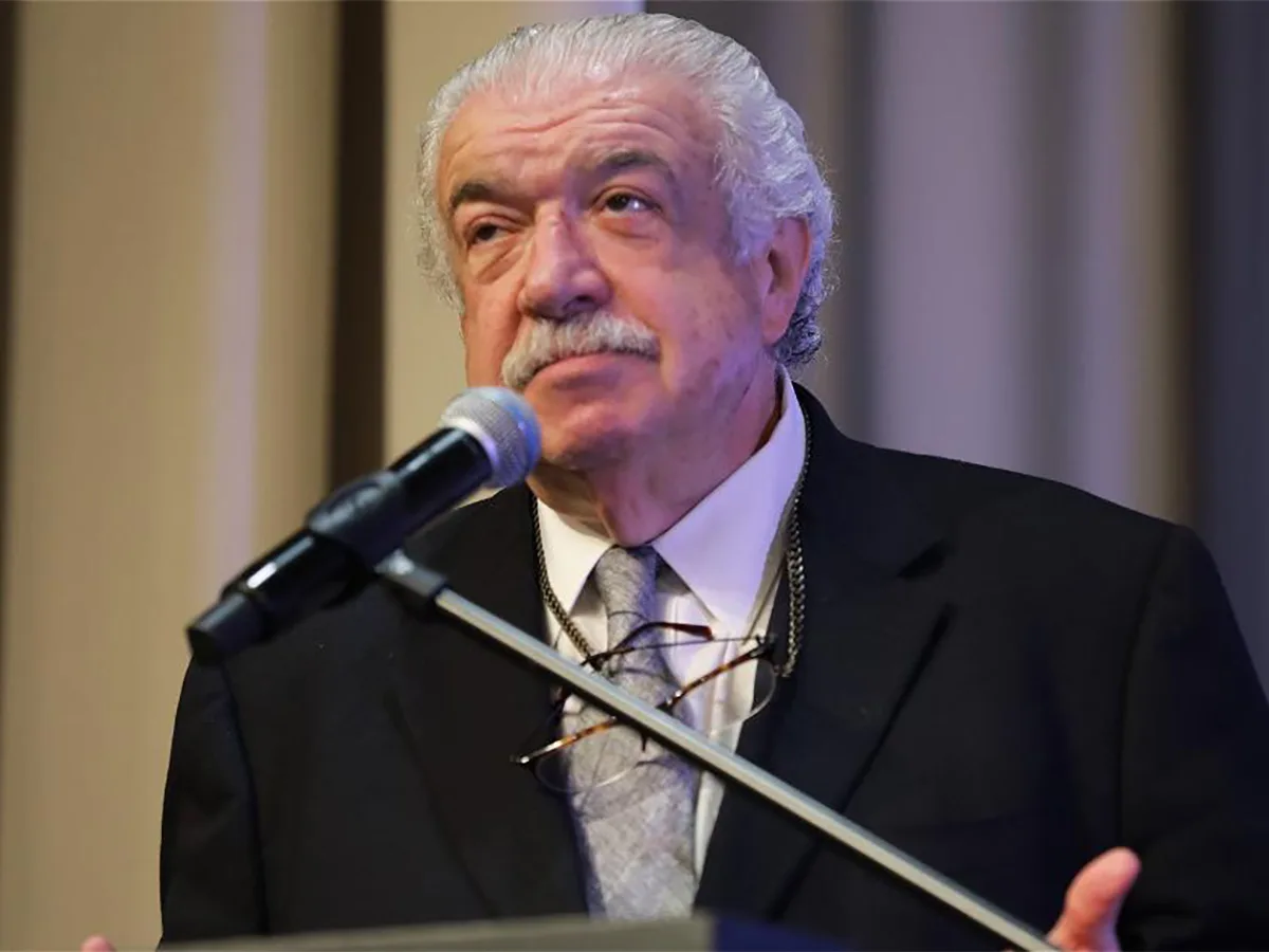 Хваливший Алиева Гусман получил премию в Турции0