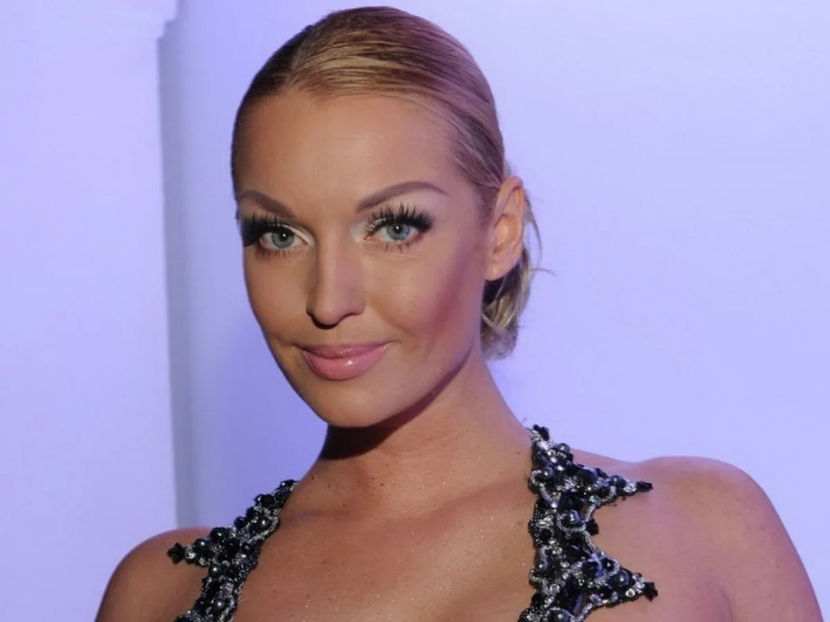 Волочкова объяснила причины своего ухода из антиалкогольного шоу на «Пятнице»0