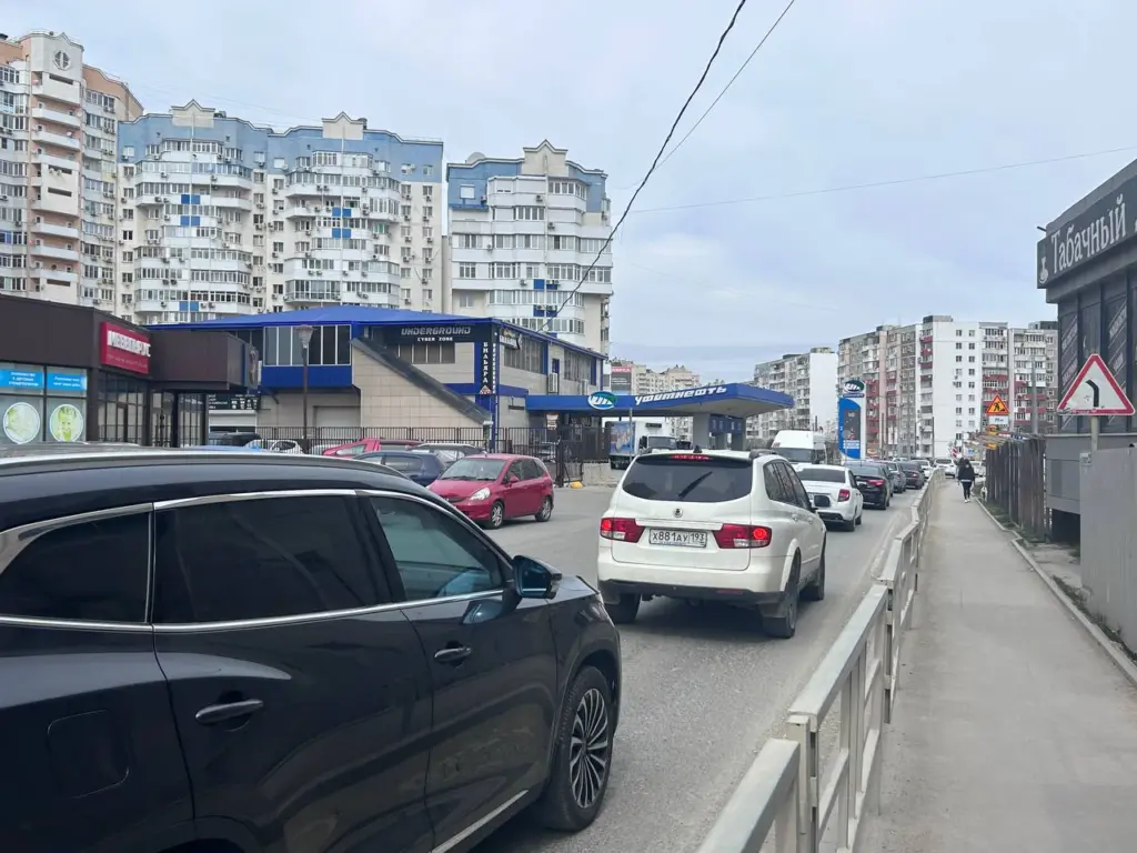 ГИБДД отменило ограничение: сейчас тысячи автомобилистов обновляют свои удостоверения