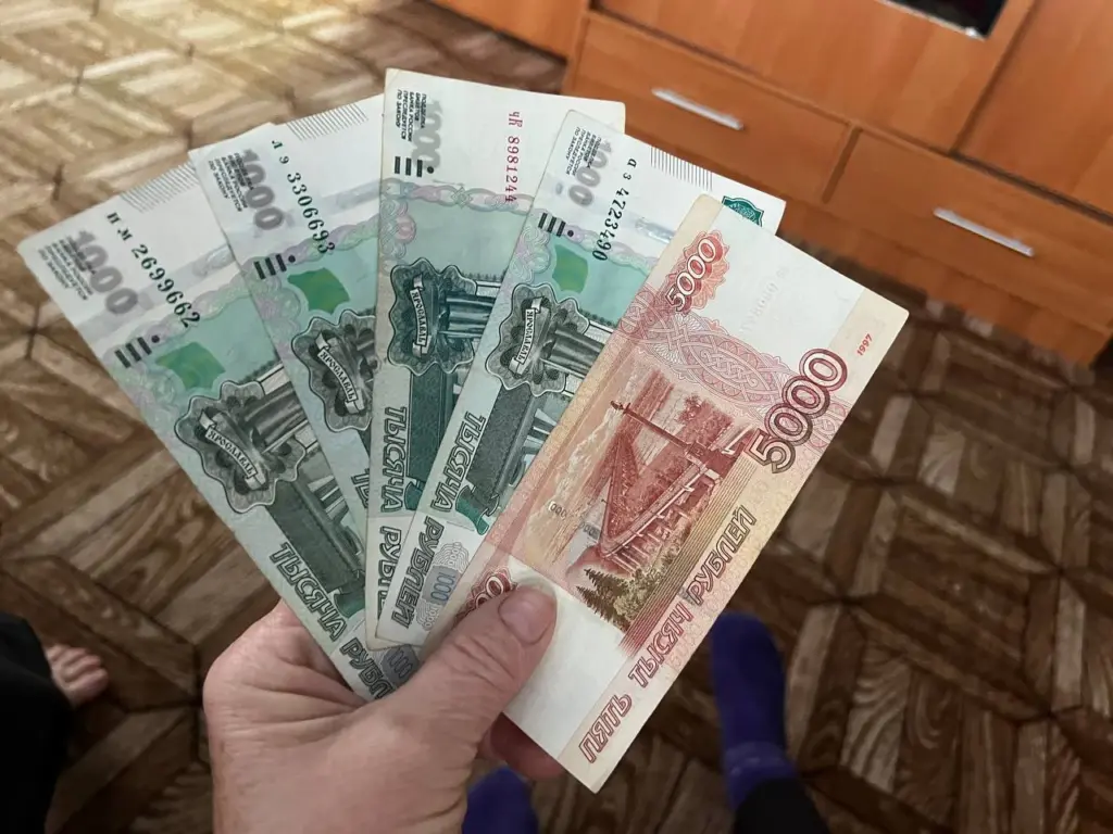 Сотни тысячных банкнот разорвут кошелек: кому в декабре «упадет» свыше 100 000 рублей в качестве подарка — Судьба приносит сюрпризы