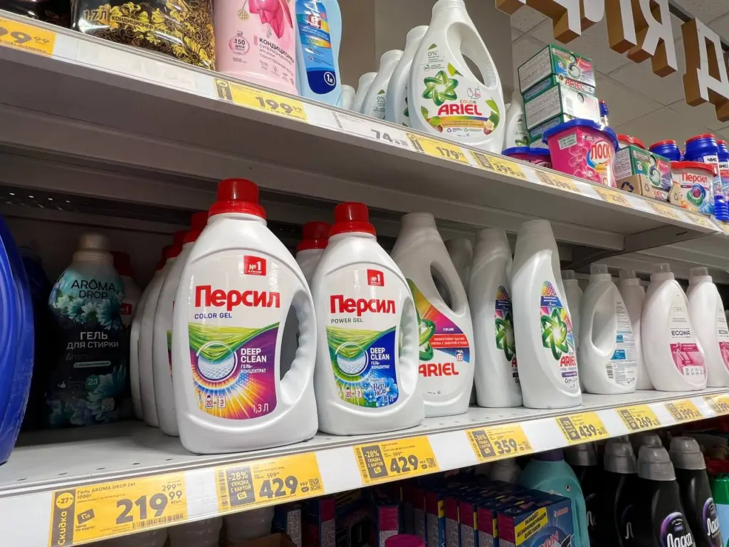 Стоят копейки, а стирают в разы лучше элитных: Роскачество проверило качество популярных гелей для стирки — что выбрать в 2025 году