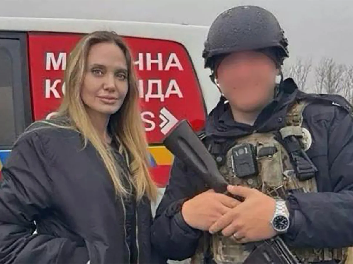 Джоли нанесла неожиданный удар по Зеленскому: почему визит актрисы на Украину обернулся скандалом0