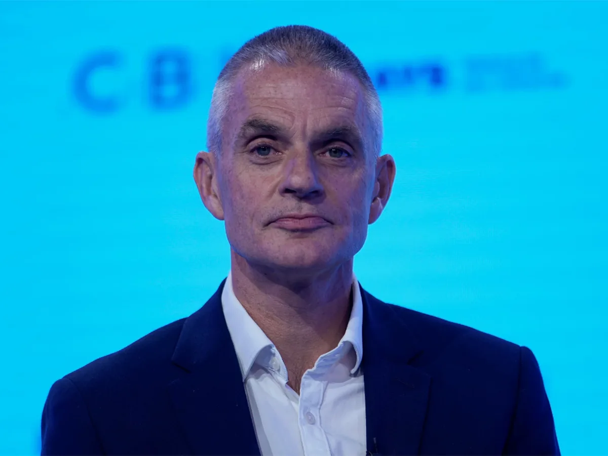 Гендиректор BBC Дэйви ушел в отставку из-за скандала с подделкой речи Трампа0