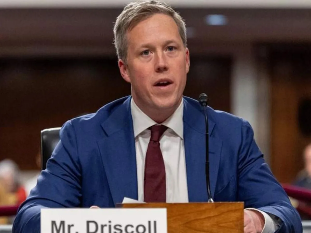 Цель визита министра армии США в Украину стала известна0