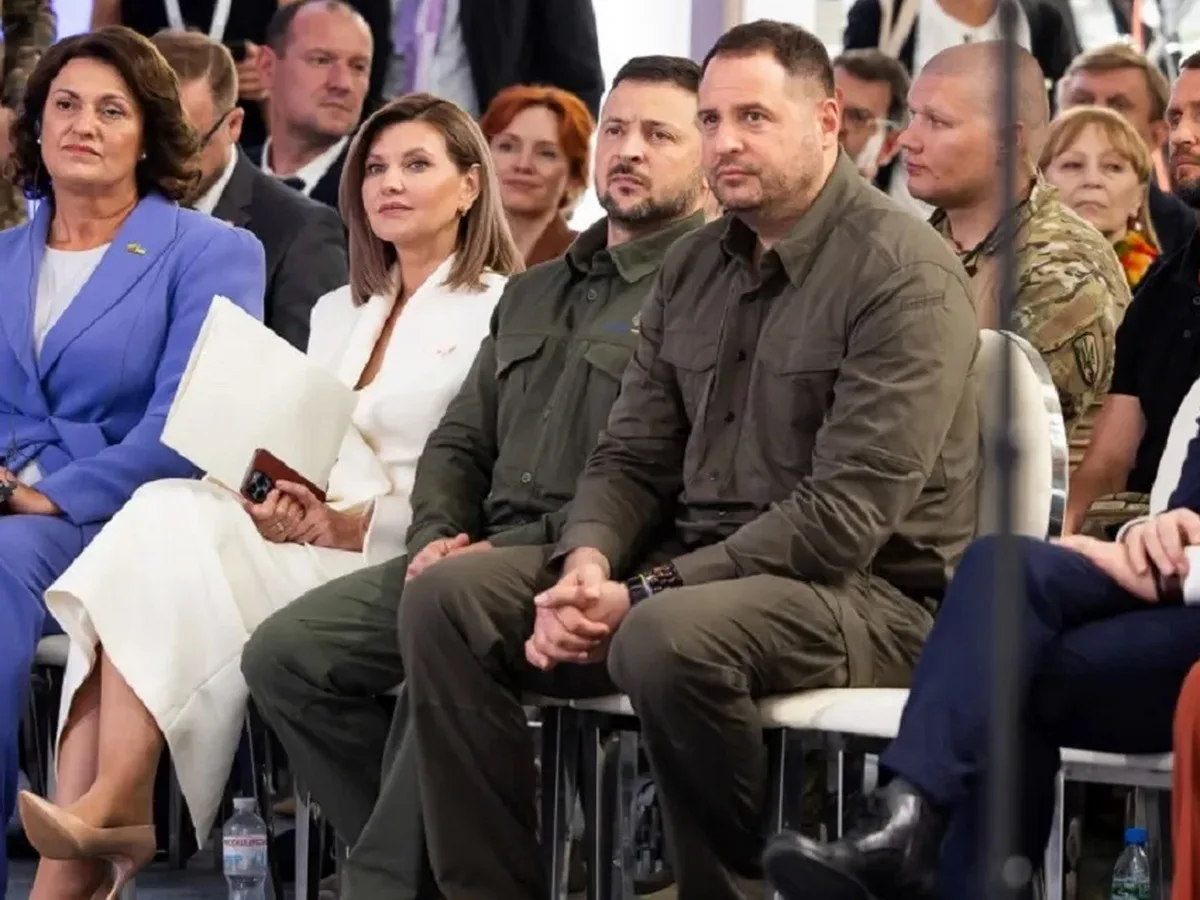 Заявление о необходимости ареста Зеленского вызвало реакцию в США и России после отставки Ермака0