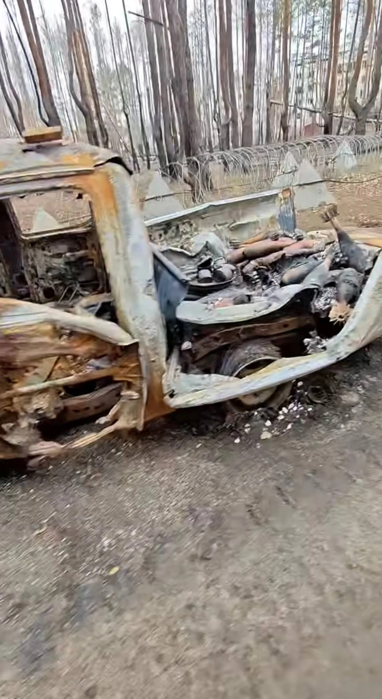 Благодаря украинской стороне, которая активно выкладывает все что связано с Купянском в социальные сети, находится много интересного