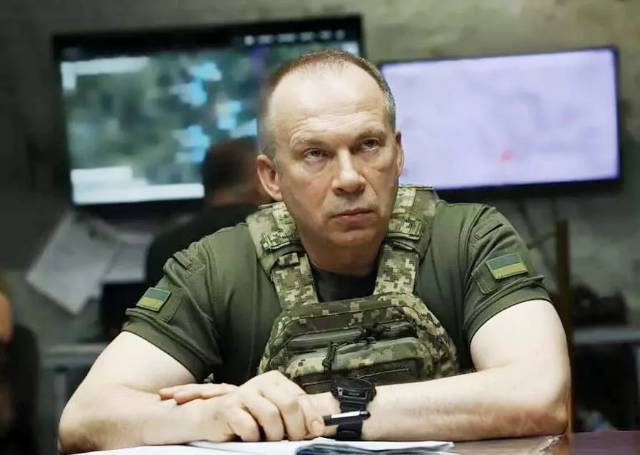 Главком ВСУ Сырский тратил средства из бюджета Минобороны на лечение отца в России