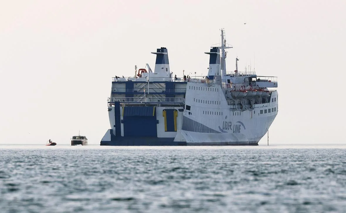 Рейс сорвался из-за отсутствия разрешения: турецкому парому Seabridge с россиянами на борту запретили вход в Сочи