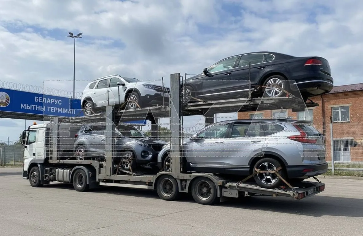 С помощью ИИ мошенники развели россиянина на 3,3 млн рублей при покупке авто из Европы