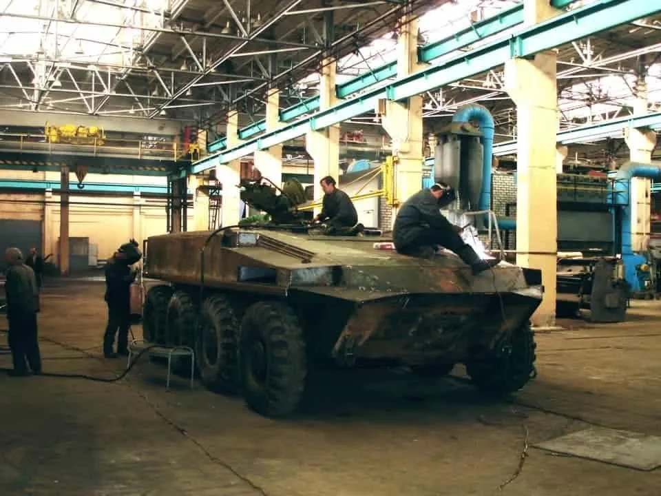 Продолжая тему "как актуализировать броню для пехоты из того что поднимается с хранения" можно посмотреть не только в сторону БМП-1/2 или БТР-60/70/80