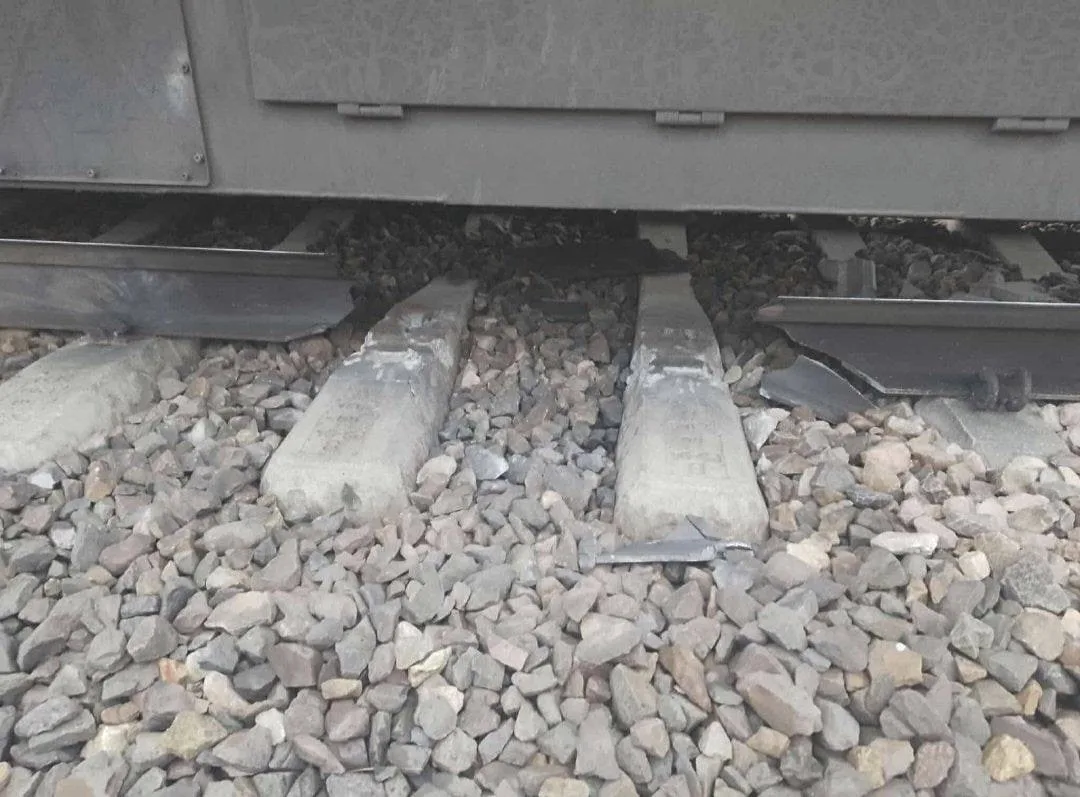 В Польше выявили повреждение ж/д путей, ведущих на Украину, сообщили в полиции Мазовецкого воеводства