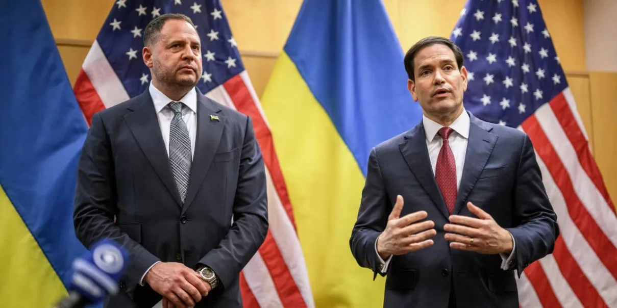 Европа готовится к тому, что Трамп бросит Киев — Financial Times