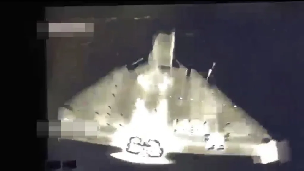 Подборка кадров перехвата "Гераней" украинскими зенитными FPV-дронами