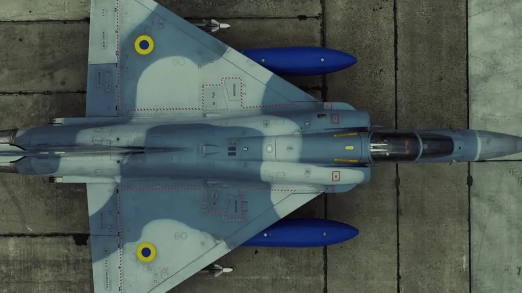 Прямо под меморандум о намерениях купить 100 "Рафалей" у Франции, ВС Украины опубликовали пиар-видео с одним из французских истребителей Mirage 2000-5F