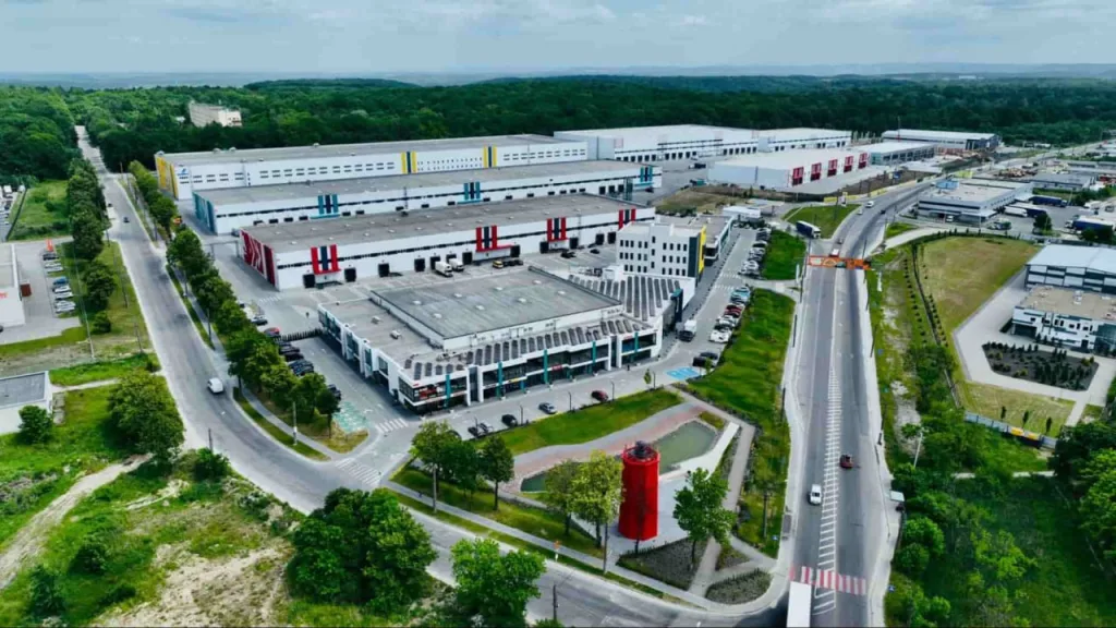 Дочирикались 2.0 или приплыли. Ракетным ударом во Львове уничтожены здания индустриального парка «PORT»