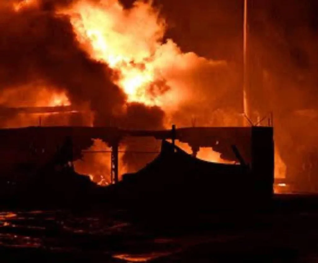 ВС РФ ночью атаковали военные объекты в шести областях Украины на 07.12.2025