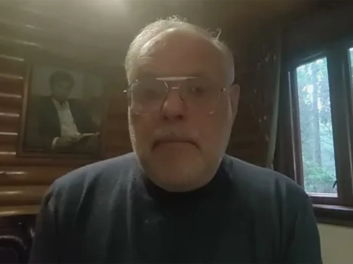 Хазин раскрыл главный страх российской элиты который вызывает ужас0