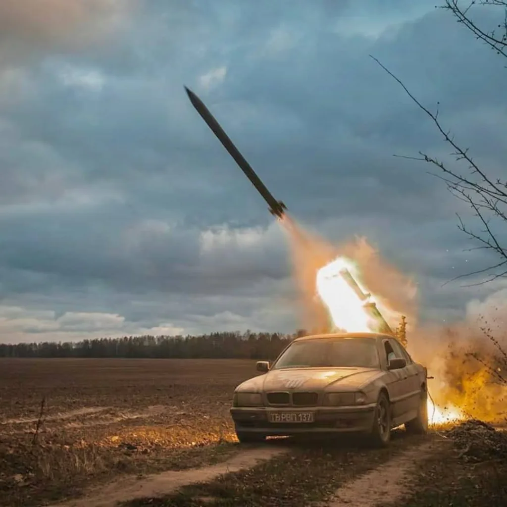 122-мм кустарная РСЗО на базе BMW седьмой серии на вооружении одного из украинских подразделений