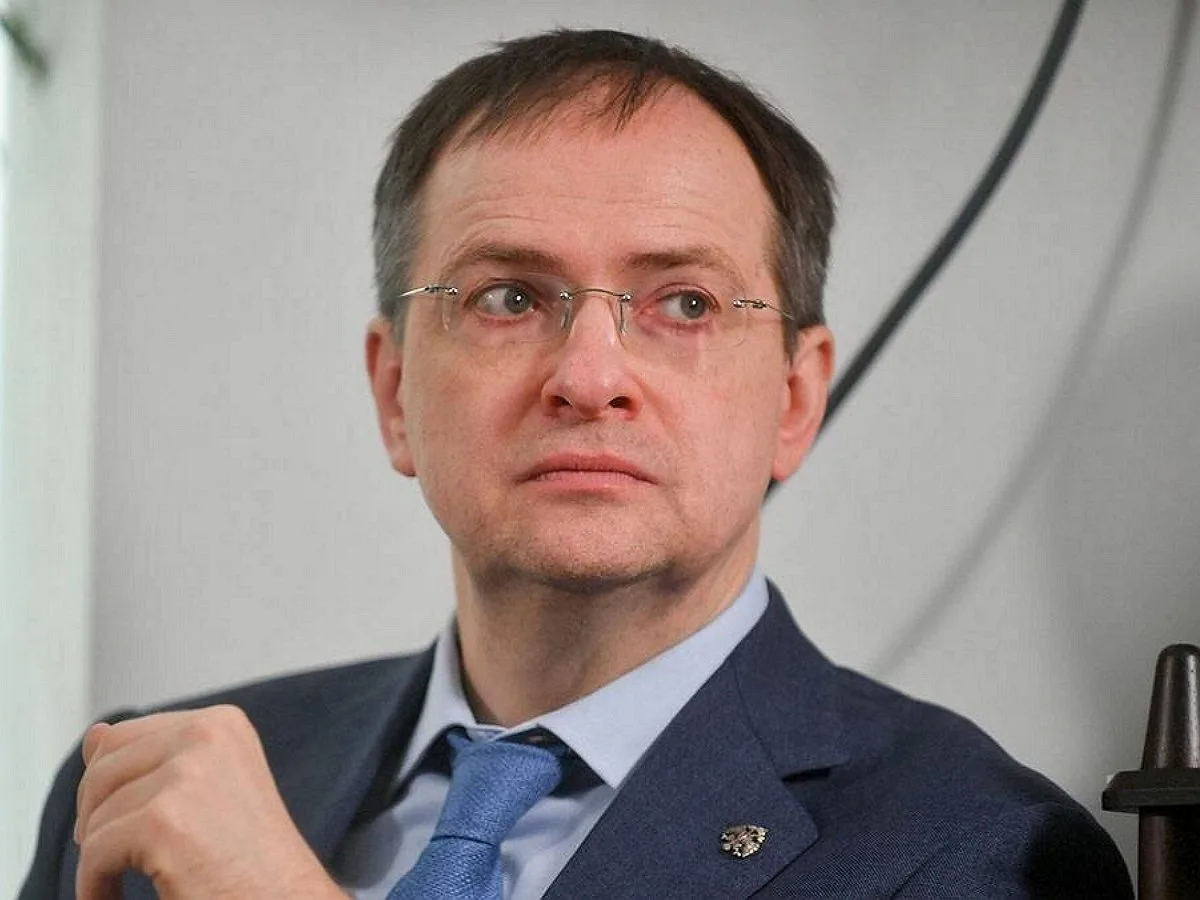 Мединский поделился историей об инопланетянине из Киева с агрессивным поведением0